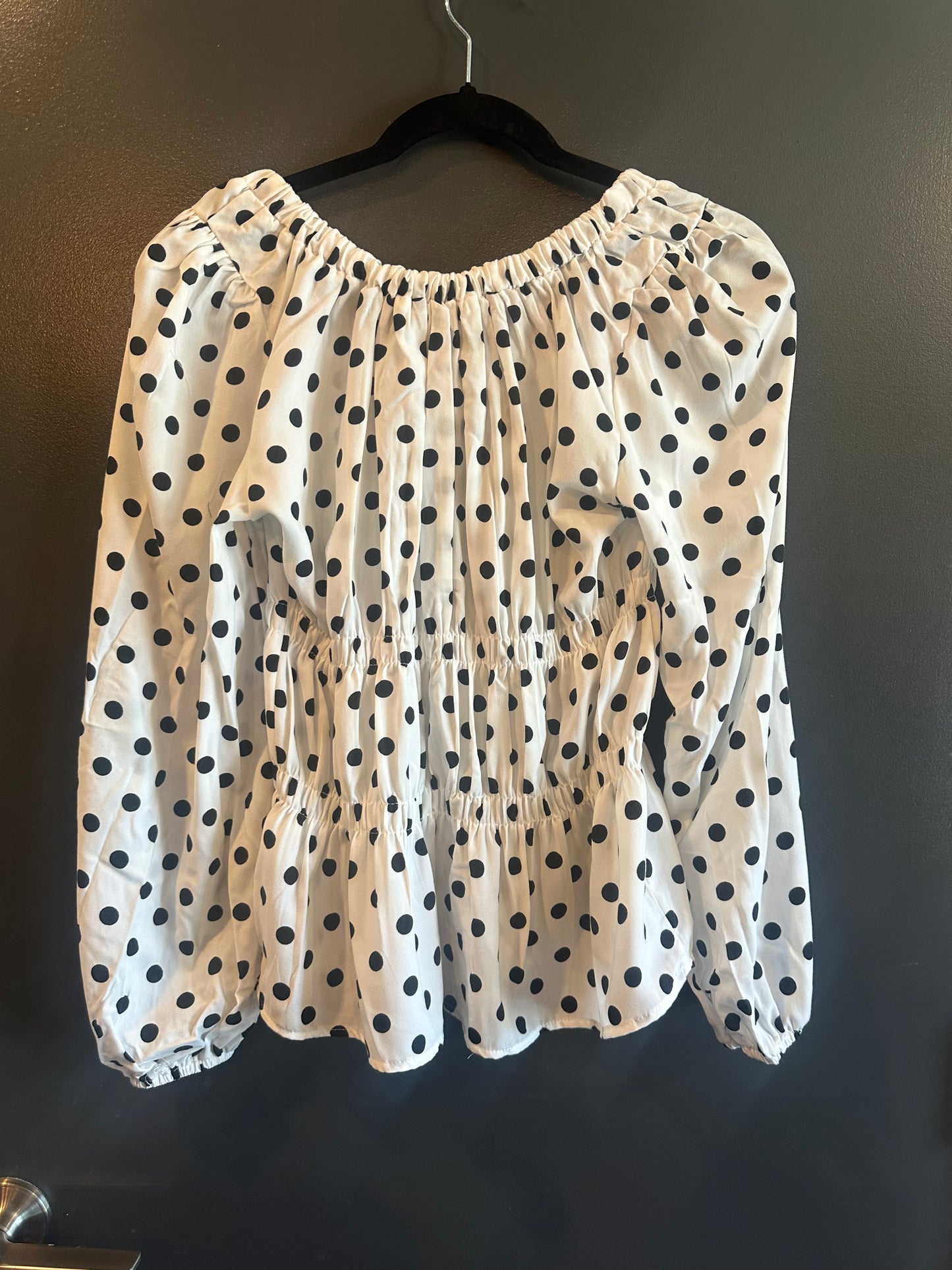 Dots and bows shirt